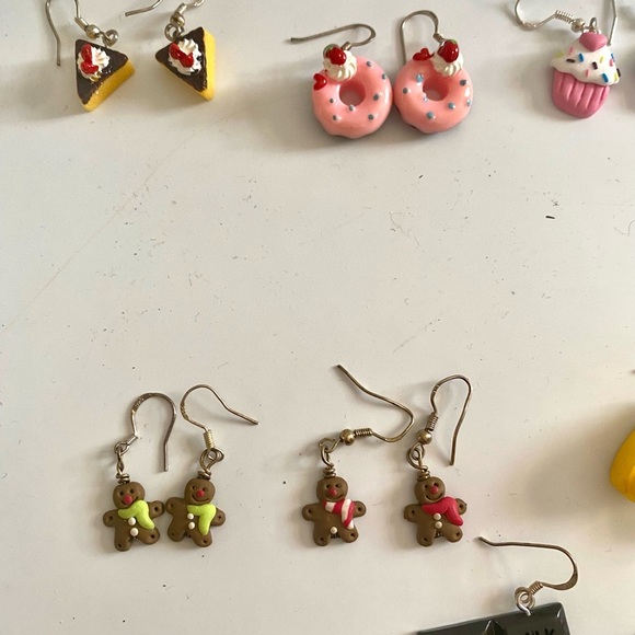 Hand Made sterling silver Earrings, Christmas, Snowmen,Donuts, Cupcakes and more - Picture 9 of 16